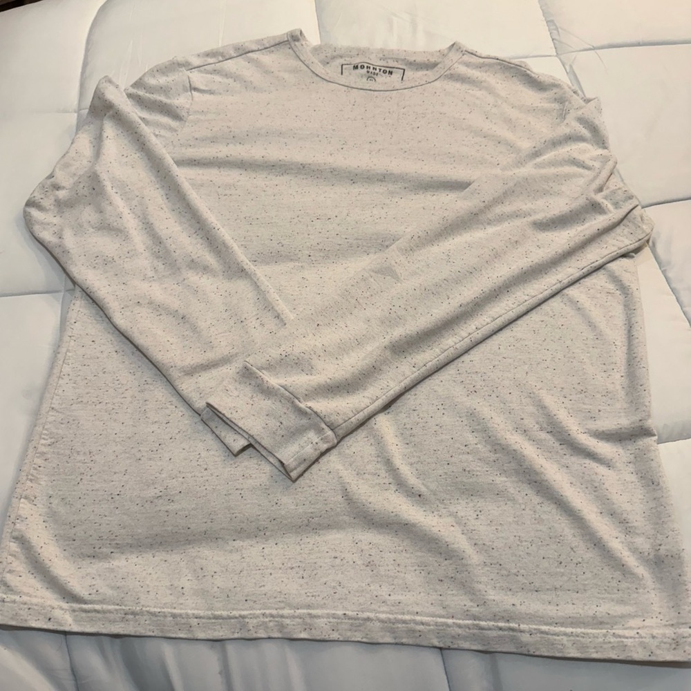 Mohnton Made Long-sleeved Cream Speckled Tee Size XL